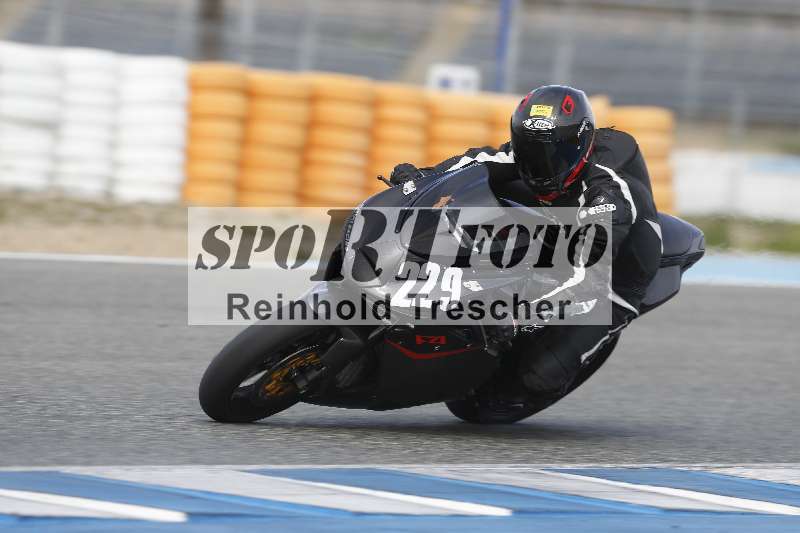 /Archiv-2024/01 26.-28.01.2024 Moto Center Thun Jerez/Gruppe gruen-green/229